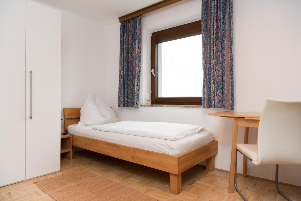 Gaestehaus Wuehrer Franking Esterno foto